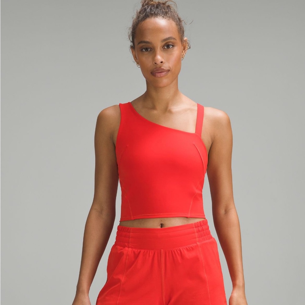 NWOT Lululemon Everlux Asymmetrical Tank Top Size 6